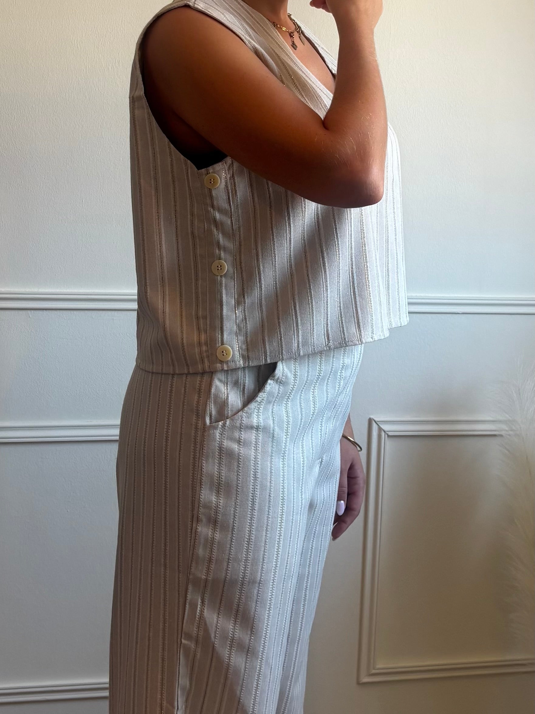 Ensemble fluide top sans manches et pantalon large
